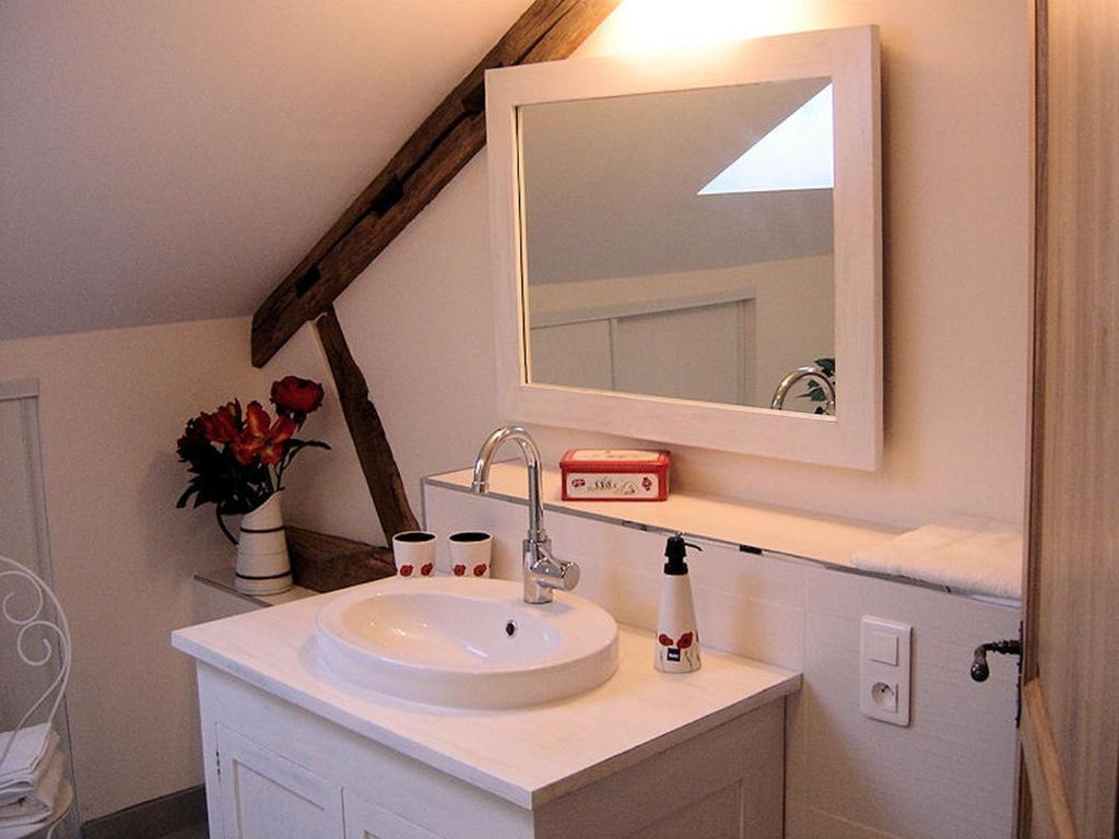 B&B Les Cistelles Saint-Nicolas-les-Citeaux Номер фото